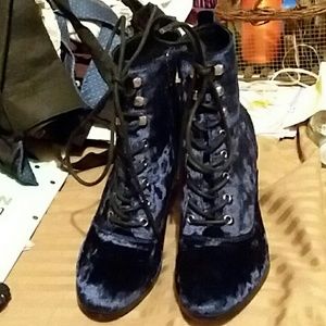 Sexy Blue Velvet booties size 8 with laces